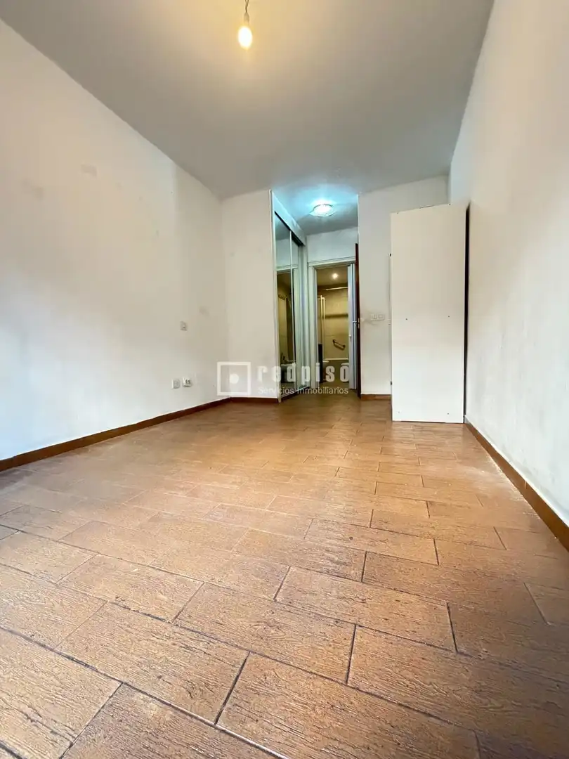 Habitación de Piso en venta en Torrejón de Ardoz con Jardín privado, Terraza y Trastero