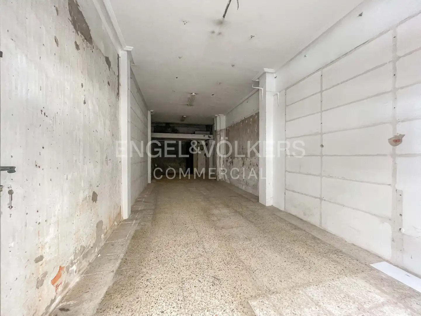Commercial properties for sale in Santander
