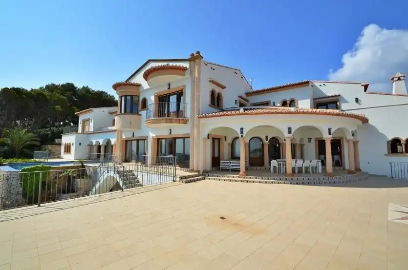 Vista exterior de Casa o xalet en venda en Jávea / Xàbia amb Aire condicionat, Jardí privat i Terrassa