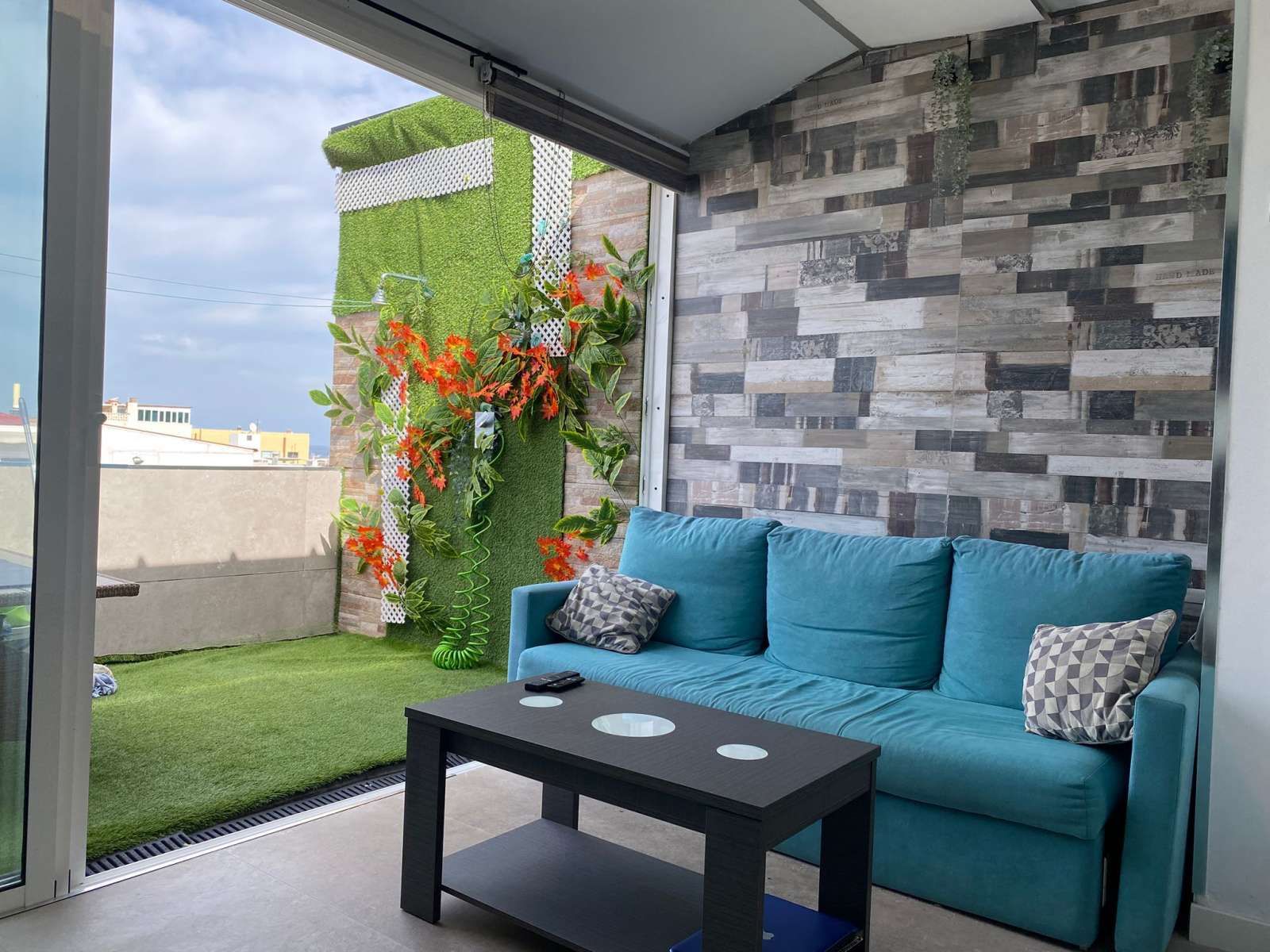 Terrace of Study to share in Las Palmas de Gran Canaria  with Air Conditioner and Terrace