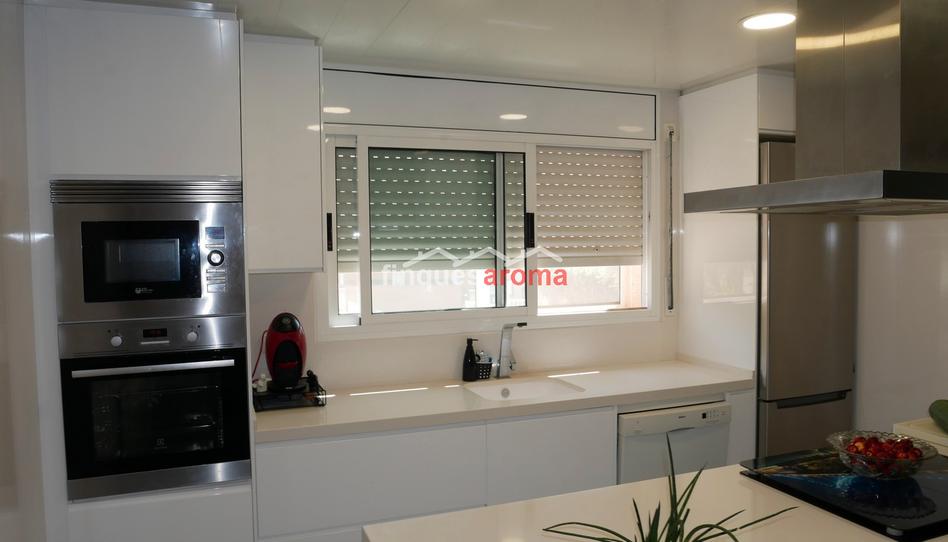 Foto 1 de Casa adosada en venda a Puigpelat, Tarragona