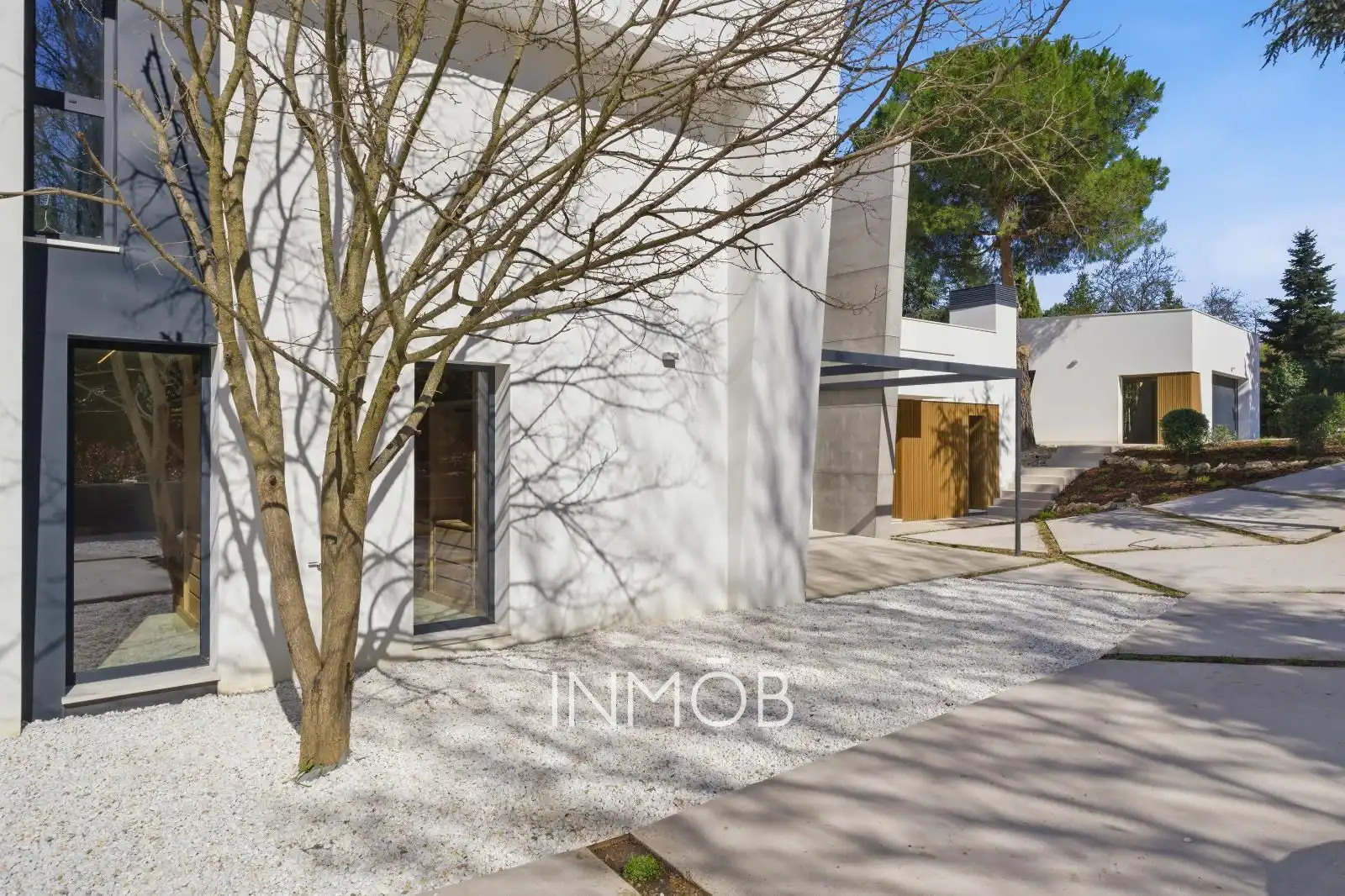 Vista exterior de Casa o chalet en venta en Boadilla del Monte con Calefacción, Terraza y Trastero