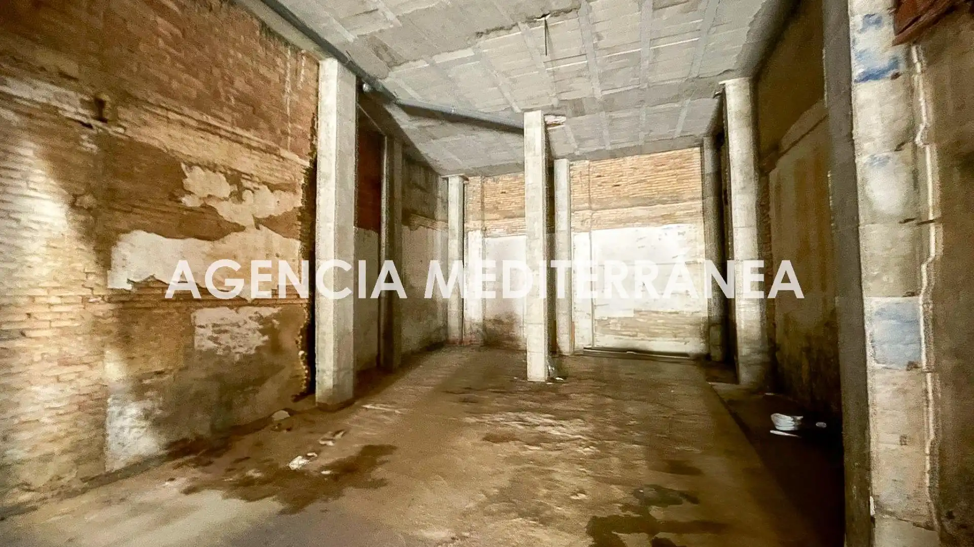 Local en venta en Quart de Poblet