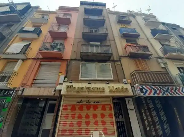 Flat for sale in Carrer del Carme, imagen 2