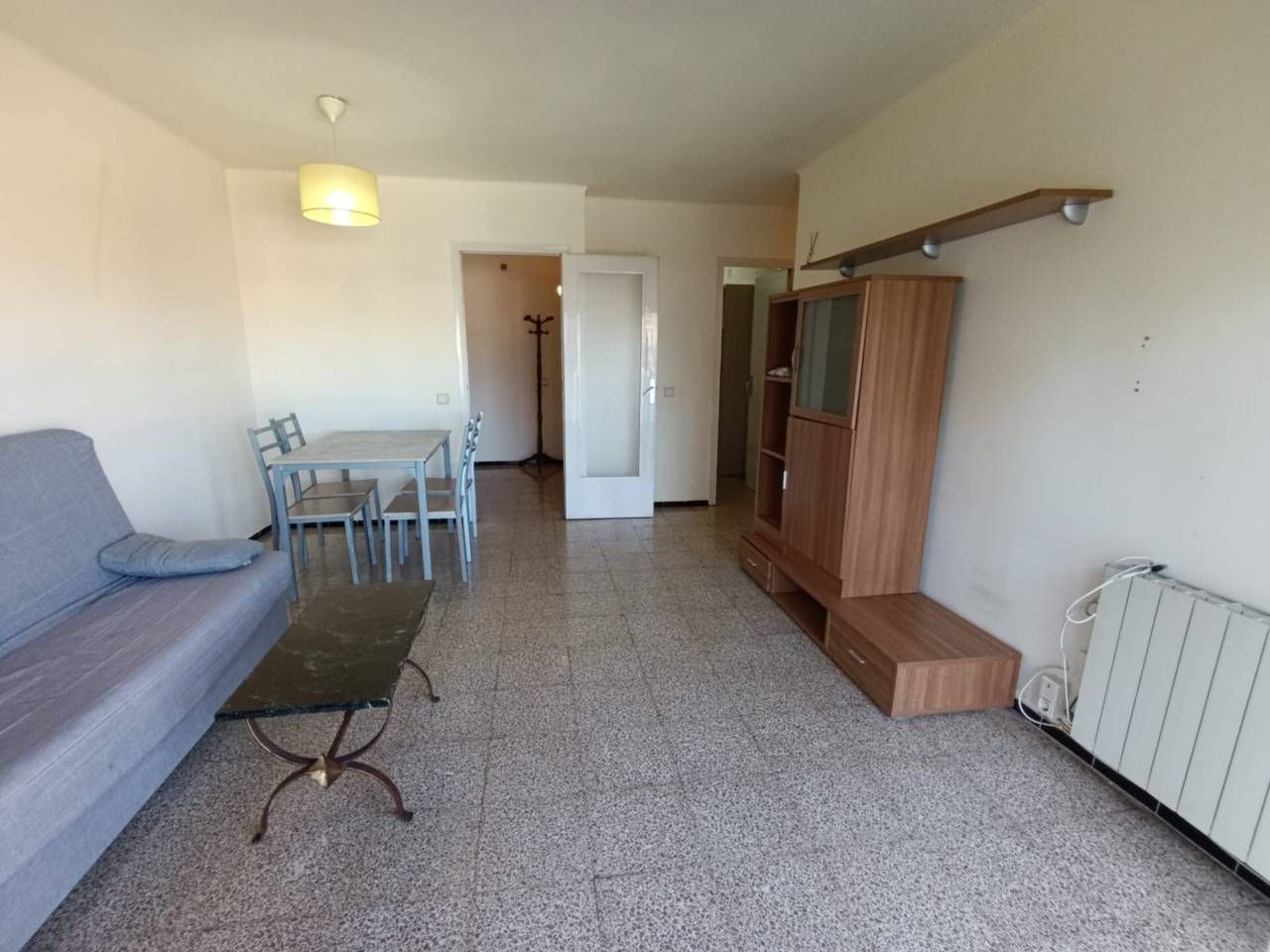 Sala d'estar de Pis en venda en Girona Capital amb Calefacció, Moblat i Balcó