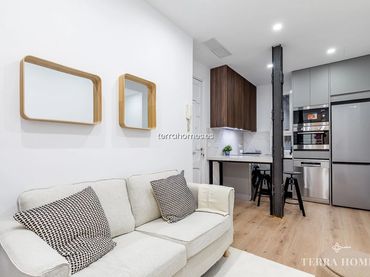 Flat with lift to rent in CL Españoleto