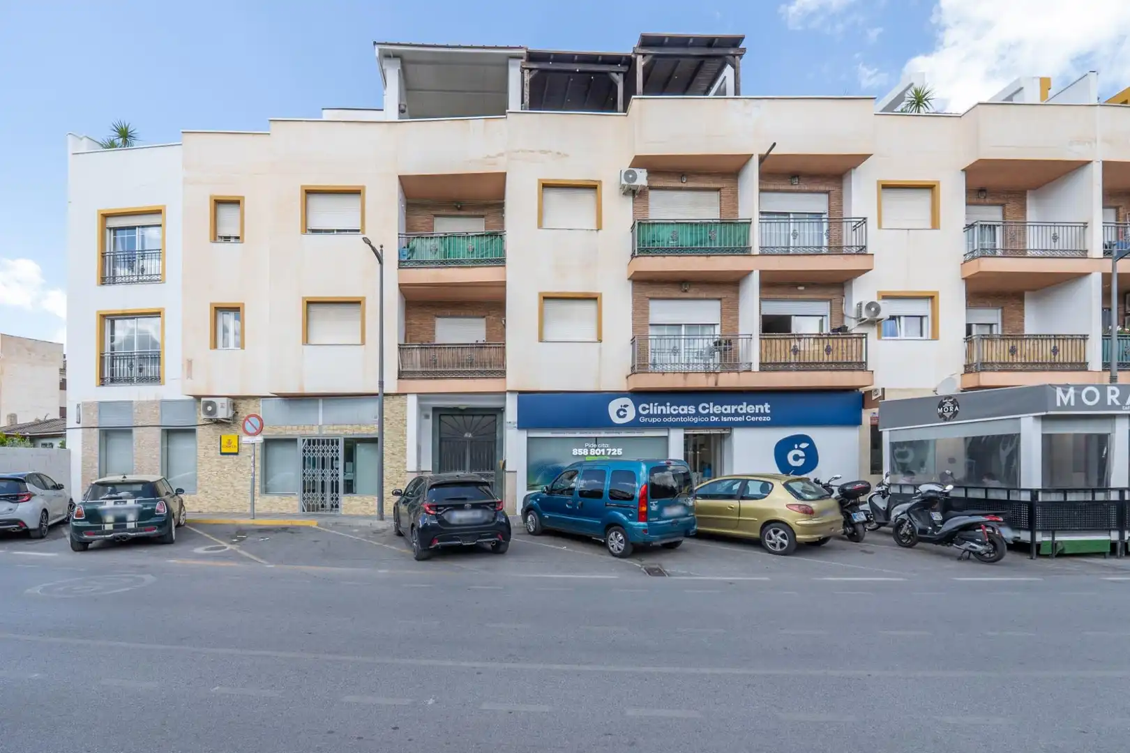 Vista exterior de Piso en venta en Gójar con Terraza, Trastero y Balcón