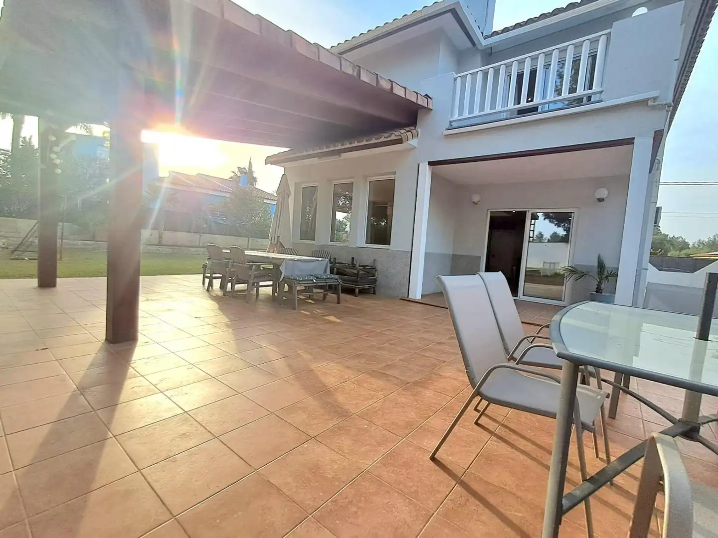Casa o chalet de alquiler en Calle MADRID, Serra