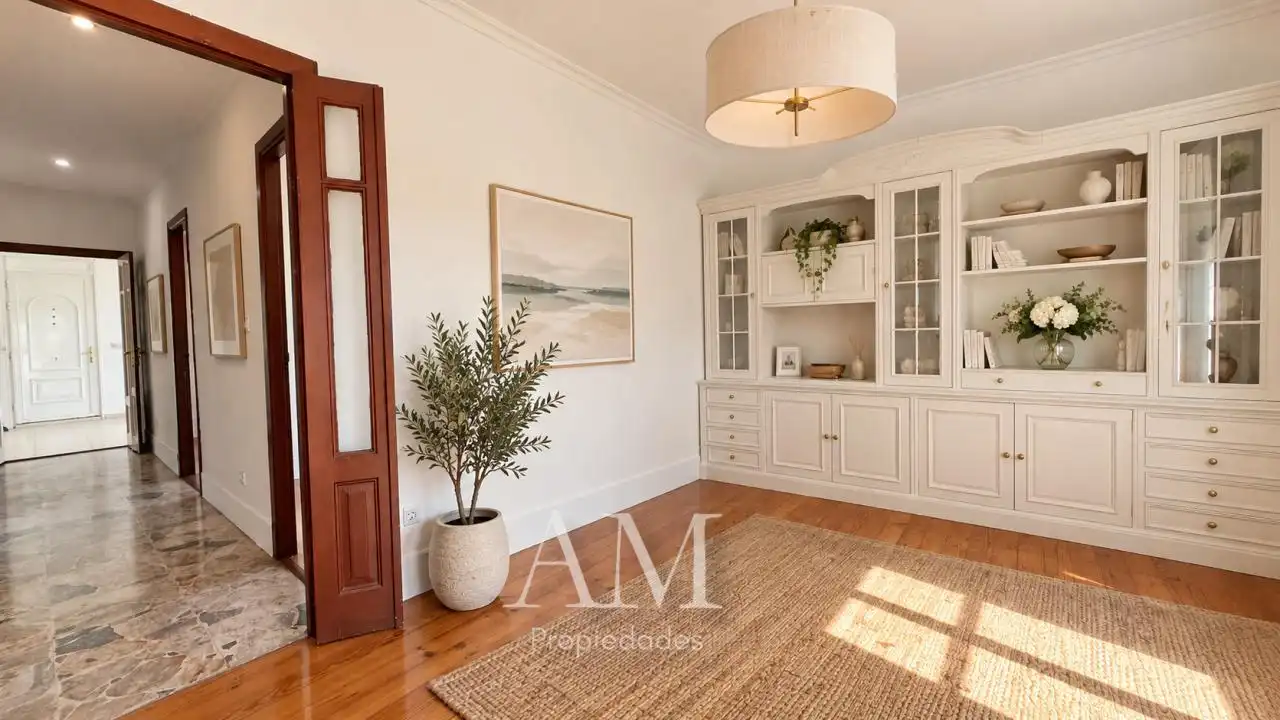 Comedor de Casa o chalet en venta en Vigo  con Calefacción, Jardín privado y Terraza