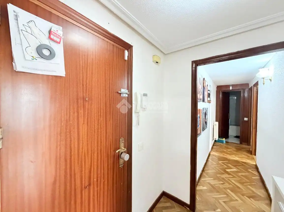 Piso en venta en Segovia con Balcón