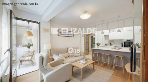 Foto 2 de Piso en venta en Txirrita Bertsolaria Pasealekua, Altza, Donostia - San Sebastián