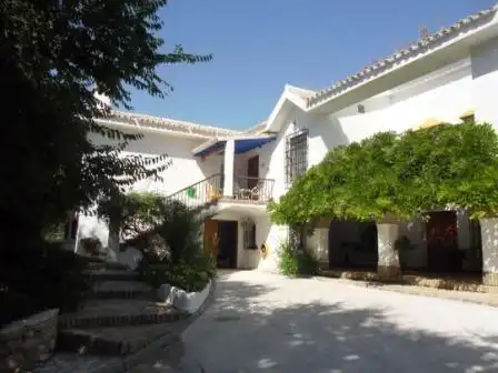Vista exterior de Casa o chalet en venta en Zuheros con Calefacción, Jardín privado y Terraza