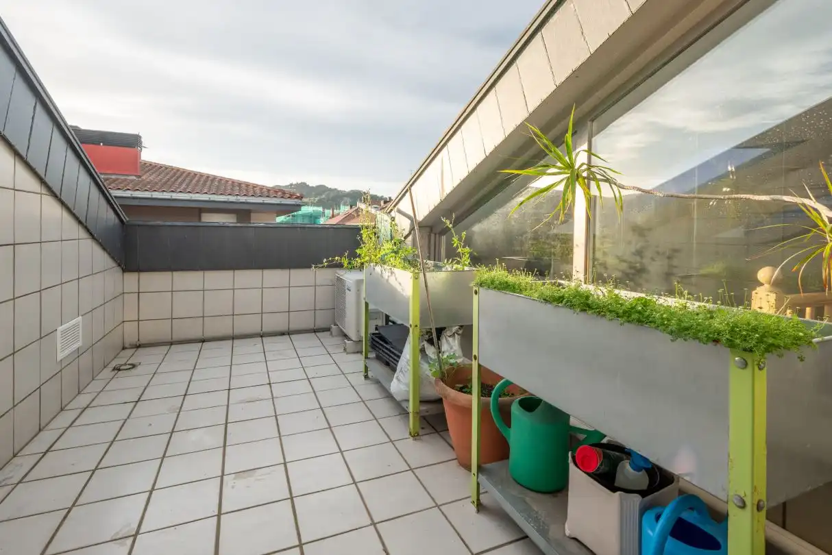 Terrassa de Pis en venda en Zarautz amb Aire condicionat, Calefacció i Jardí privat