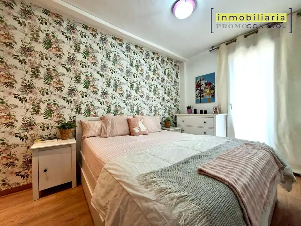 Habitación de Piso en venta en Zuera con Aire acondicionado, Calefacción y Parquet