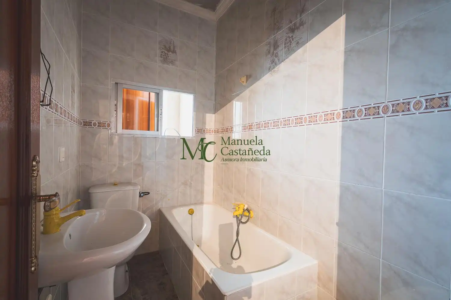 Baño de Edificio en venta en Calamonte