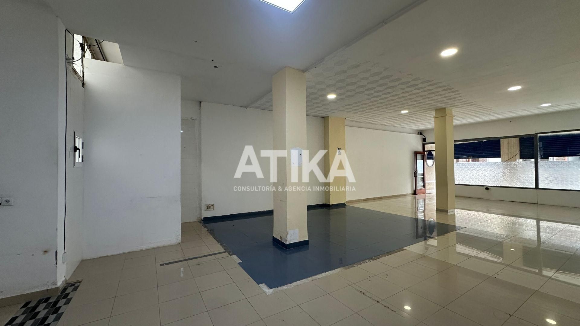 Premises for sale in Sant Josep - Zona Hospital