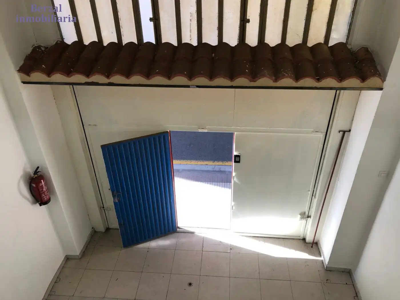 Jardín de Local en venta en  Logroño
