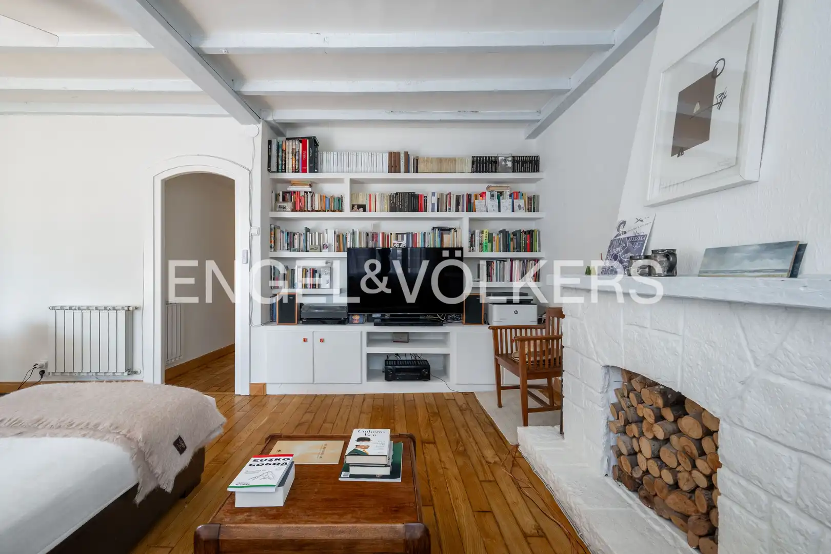 Sala de estar de Ático en venta en Irun  con Calefacción, Amueblado y Balcón