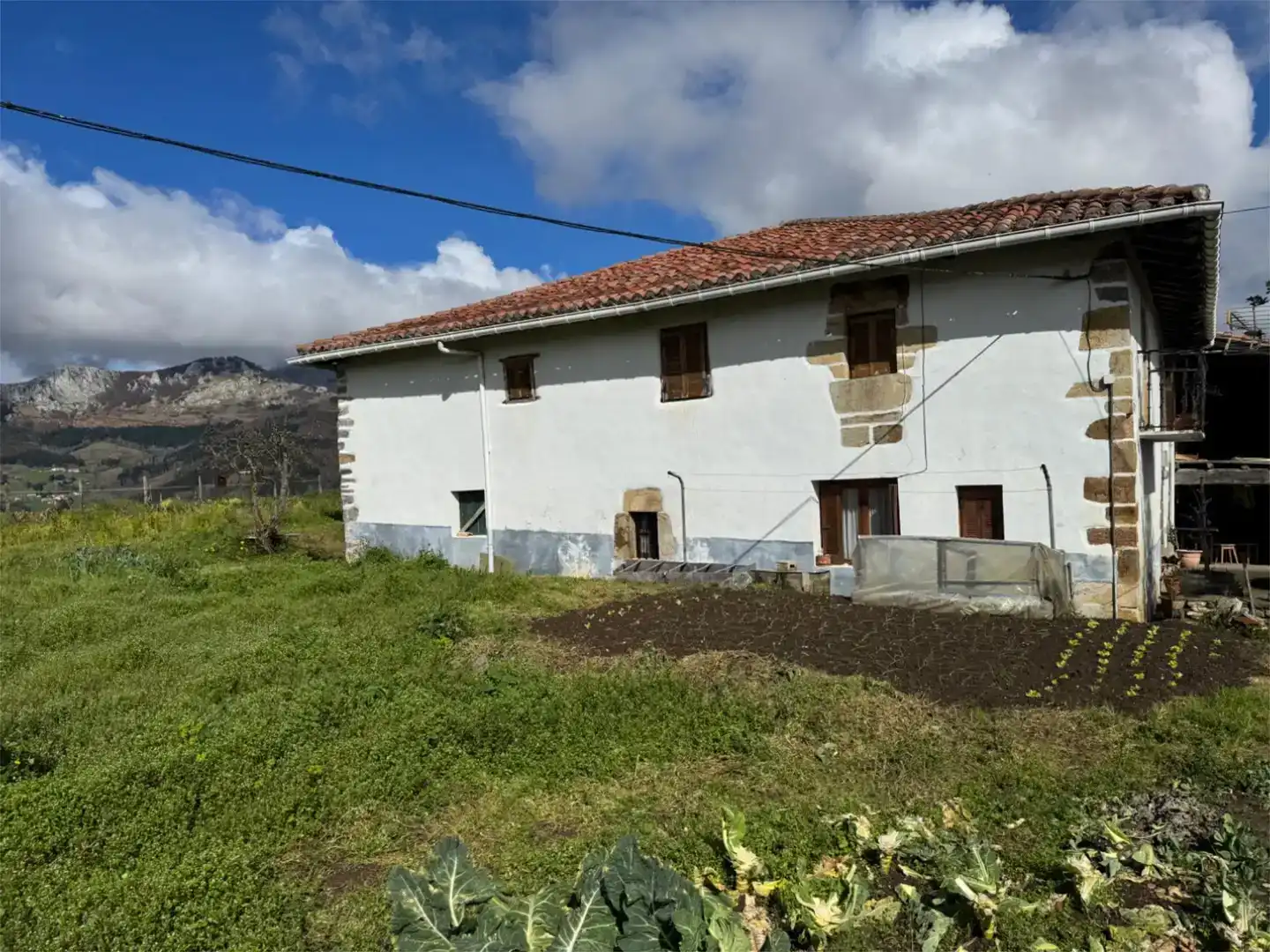 Vista exterior de Pis en venda en Aramaio