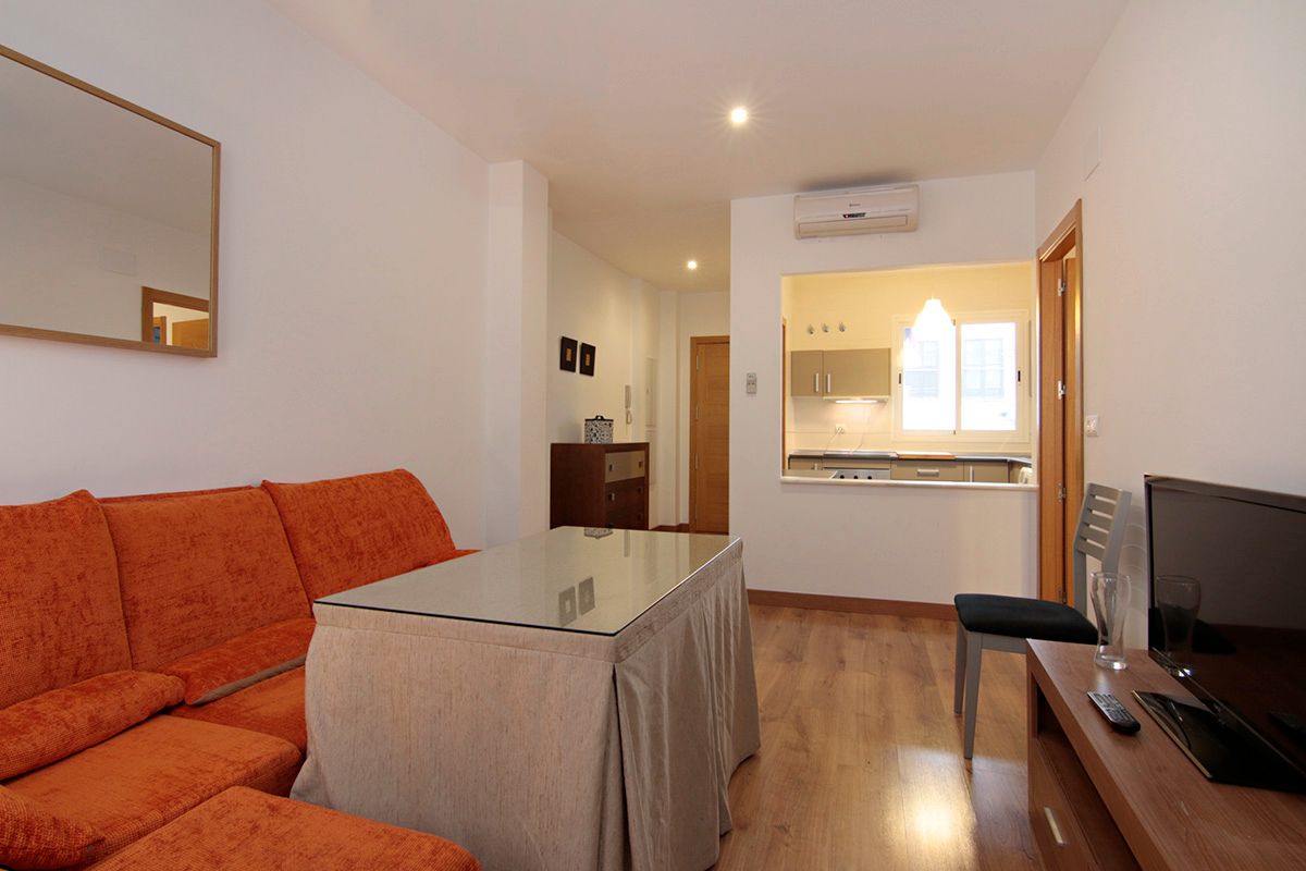 Bedroom of Flat for rent in  Granada Capital  with Furnished, Washing machine and Microwave