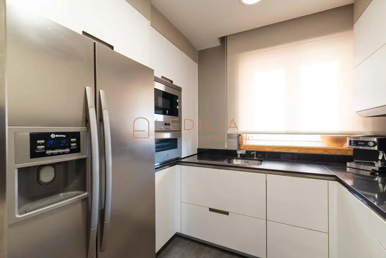 Penthouse mit Aufzug zur Miete in Colon 17, imagen 8