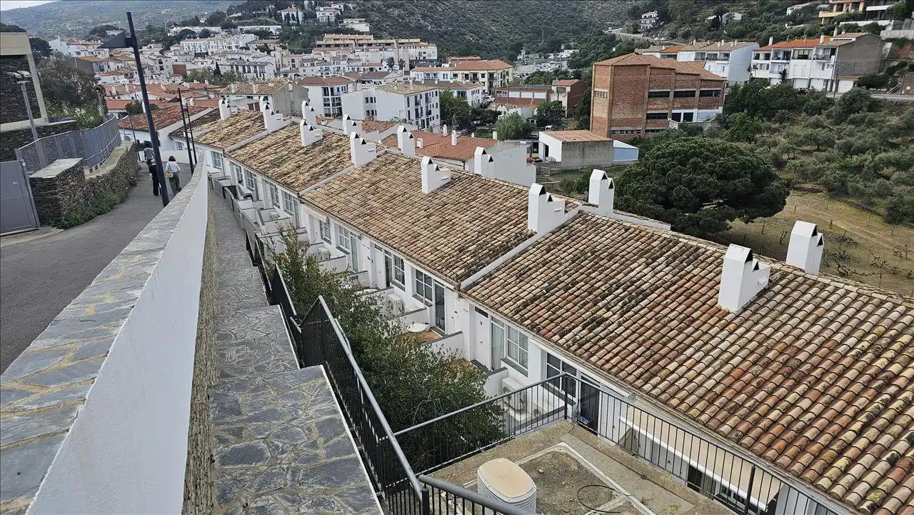 Außenansicht von Maisonette zum Verkauf in Cadaqués mit Klimaanlage, Parkett und Terrasse