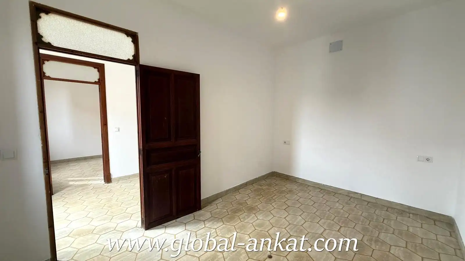 Wohnung zum Verkauf in Felanitx mit Terrasse, Abstellraum und Möbliert