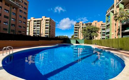 Piscina de Pis en venda en Paterna amb Terrassa, Traster i Forn