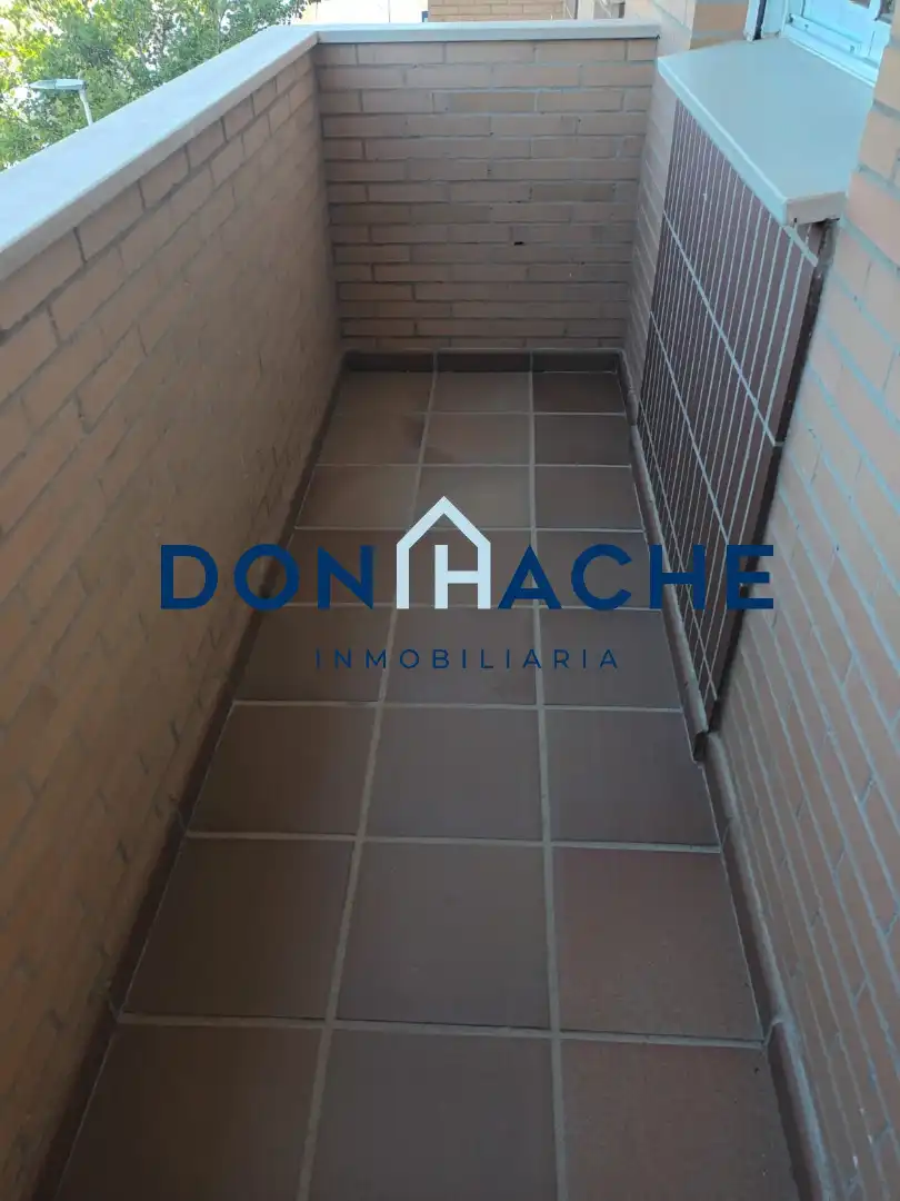 Balcony of Flat for sale in Mérida  with Air Conditioner, Parquet flooring and Terrace