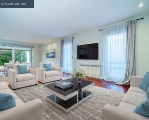 Living room of Planta baja to rent in Majadahonda  with Air Conditioner, Heating and Private garden