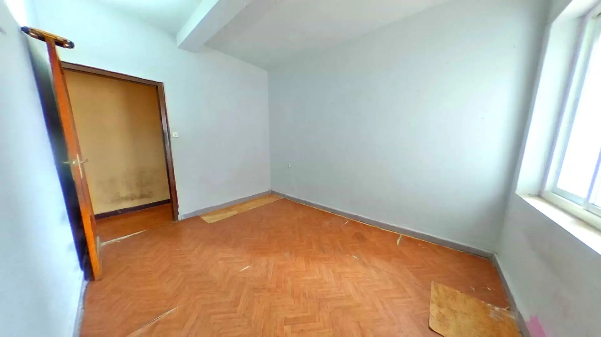 Wohnungen zum Verkauf in Plasencia mit Balkon