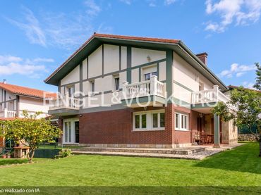 Haus mit Balkon zum Verkauf in Barrio el Moral