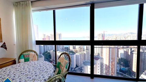Apartamento con piscina comunitaria, en la provincia de Alicante, en la ciudad de Benidorm. 2 habitaciones | 63 m² | A 500 metros, imatge 5