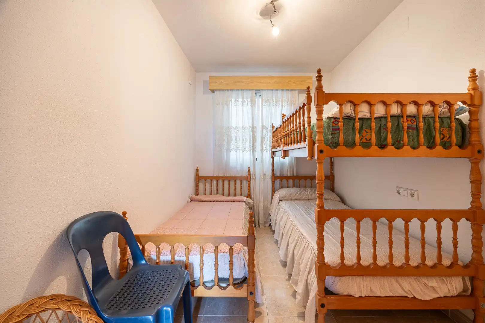 Habitación de Piso en venta en Benidorm con Amueblado y Balcón