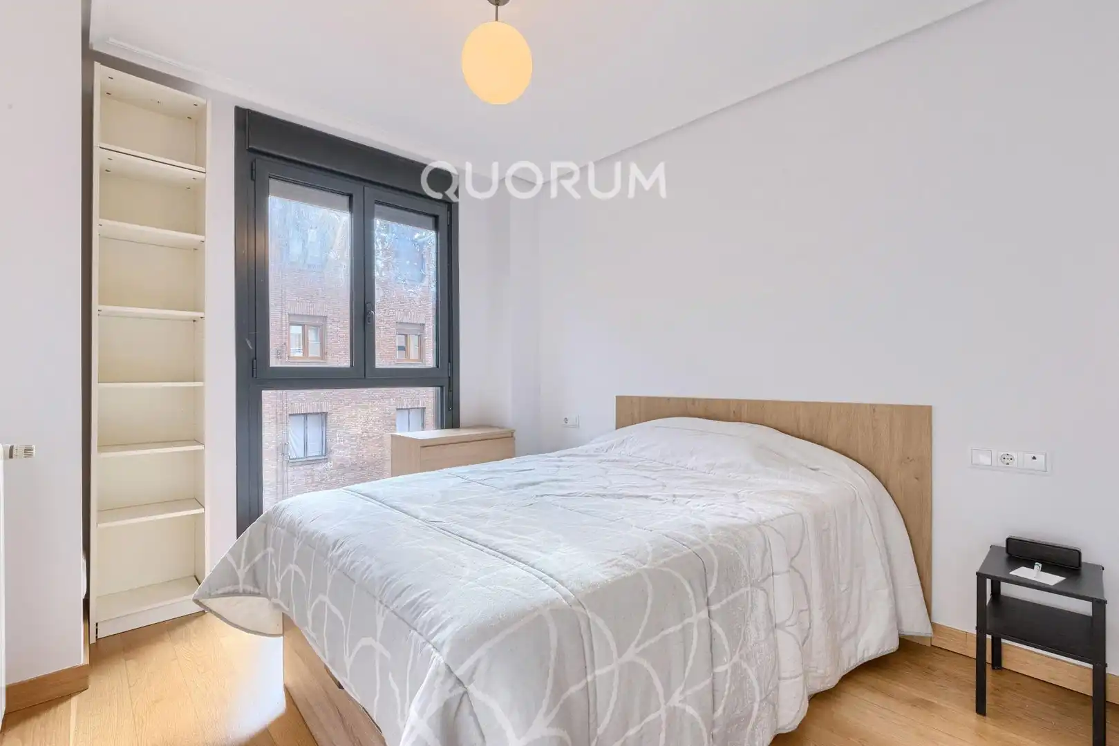Habitación de Piso en venta en Bilbao  con Calefacción, Trastero y Amueblado