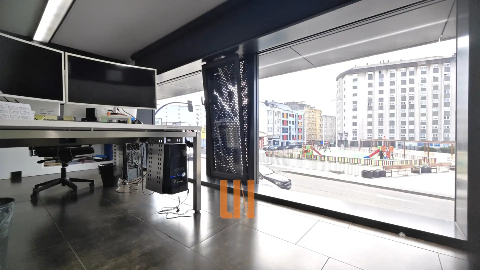 Office for rent in Culleredo  with Air Conditioner, Heating and Furnished