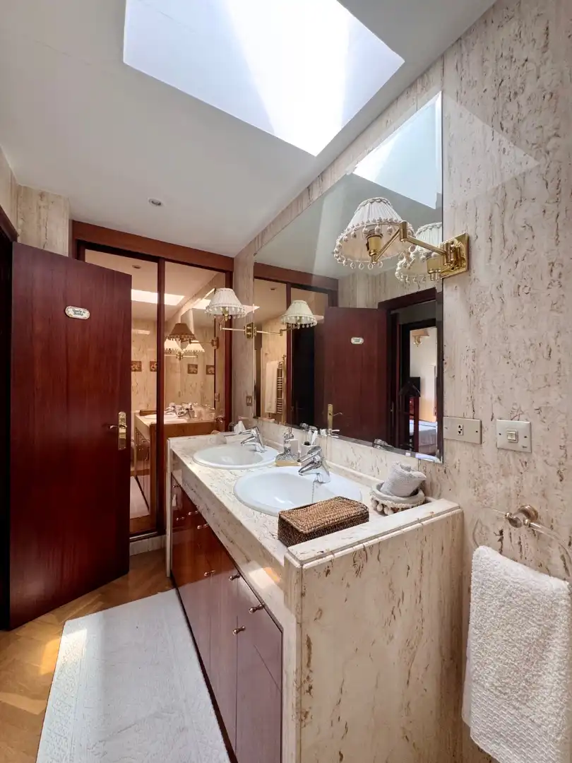 Baño de Apartamento en venta en Cáceres con Aire acondicionado, Calefacción y Terraza
