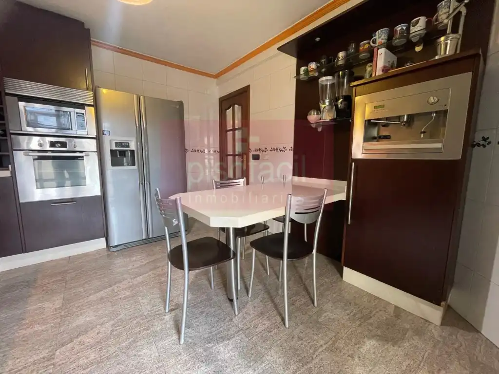 Cocina de Piso en venta en Lugo