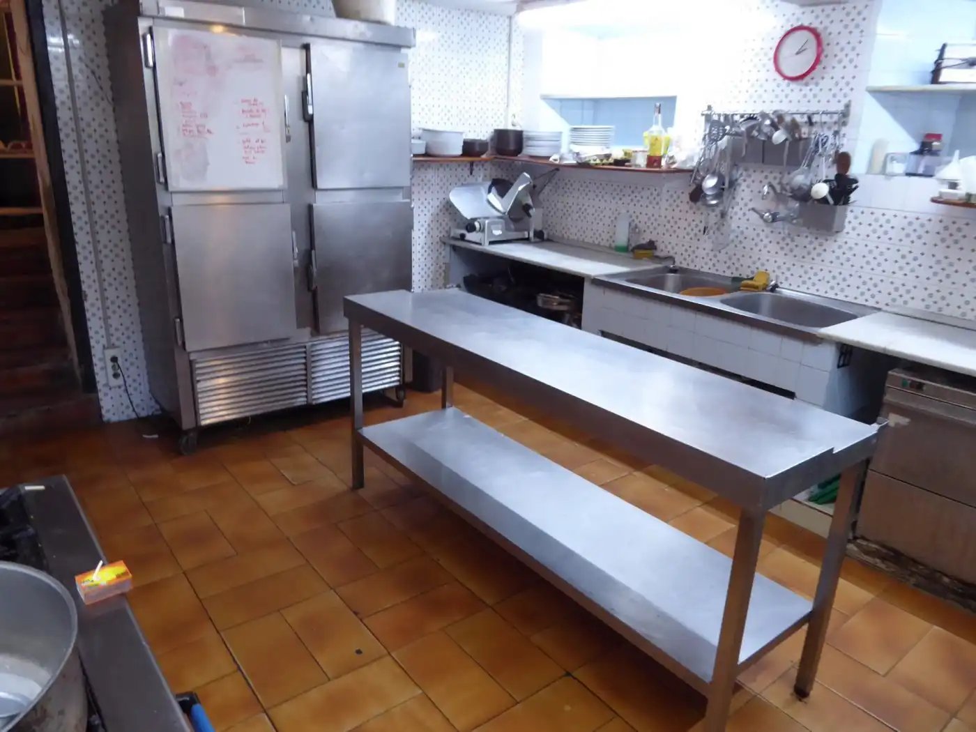 Cocina de Finca rústica en venta en Sant Martí de Tous con Aire acondicionado, Calefacción y Jardín privado
