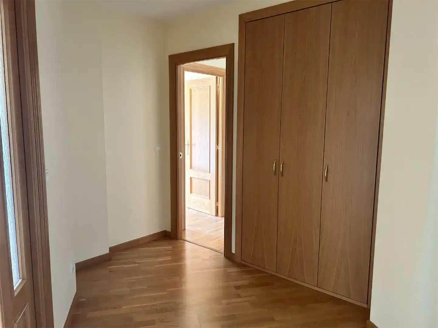 Habitación de Piso en venta en  Logroño con Aire acondicionado, Jardín privado y Parquet