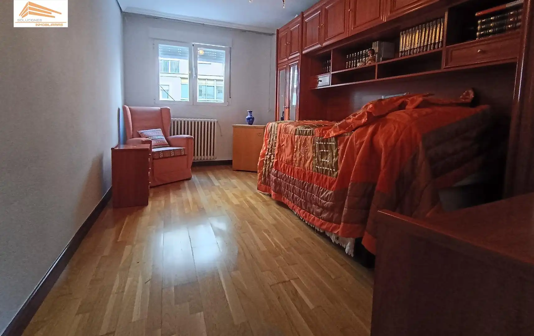 Bedroom of Flat for sale in Valladolid  with Heating