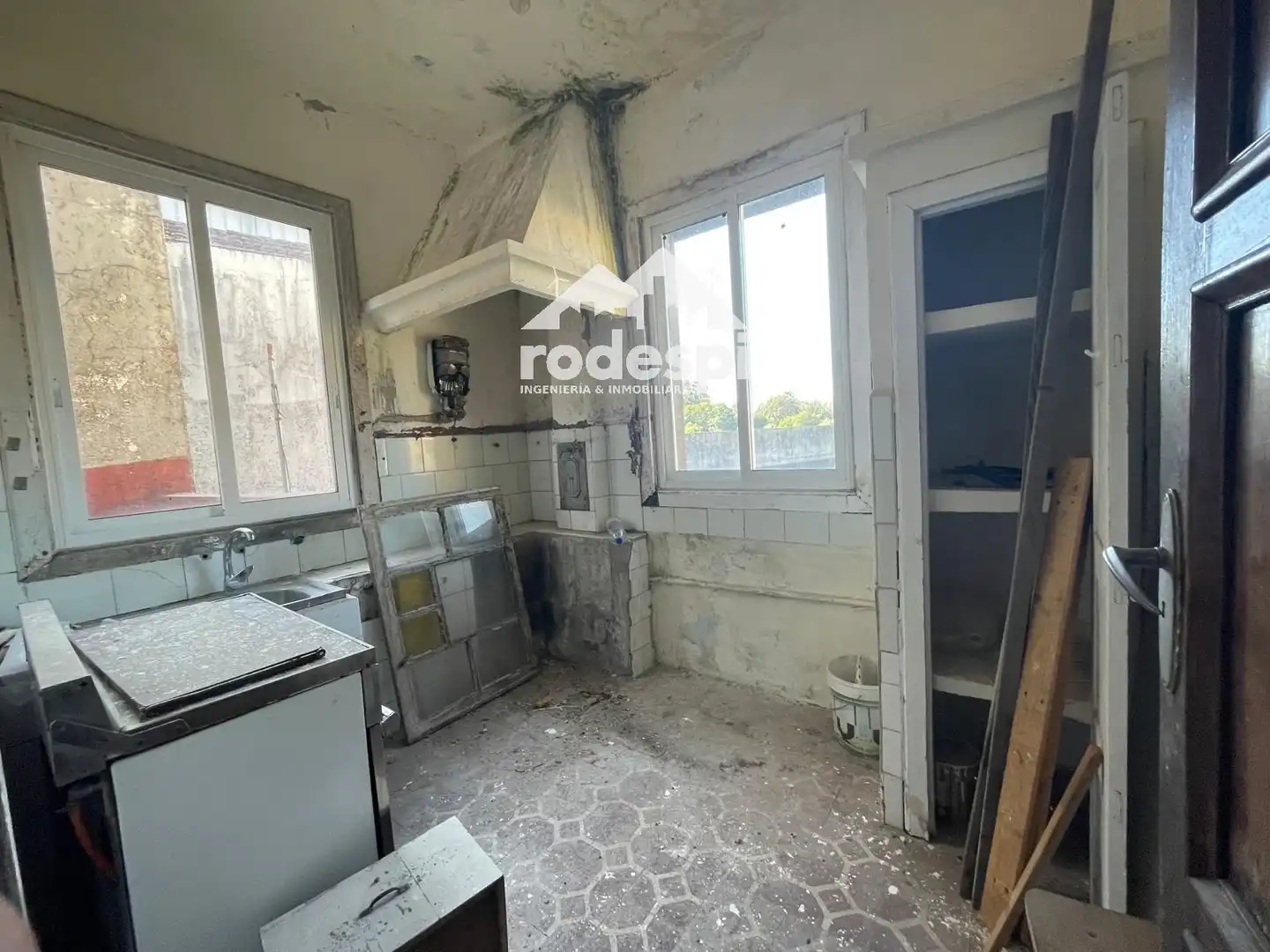 Cocina de Edificio en venta en A Cañiza  