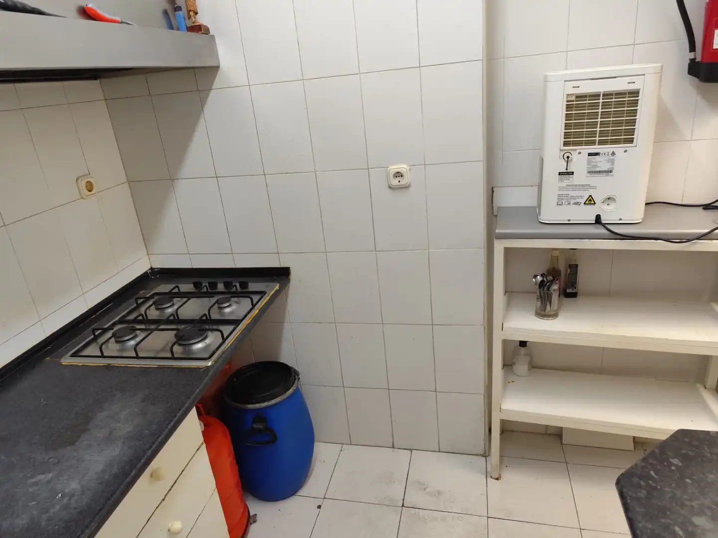 Cocina de Local en venta en Valladolid con Aire acondicionado y Amueblado