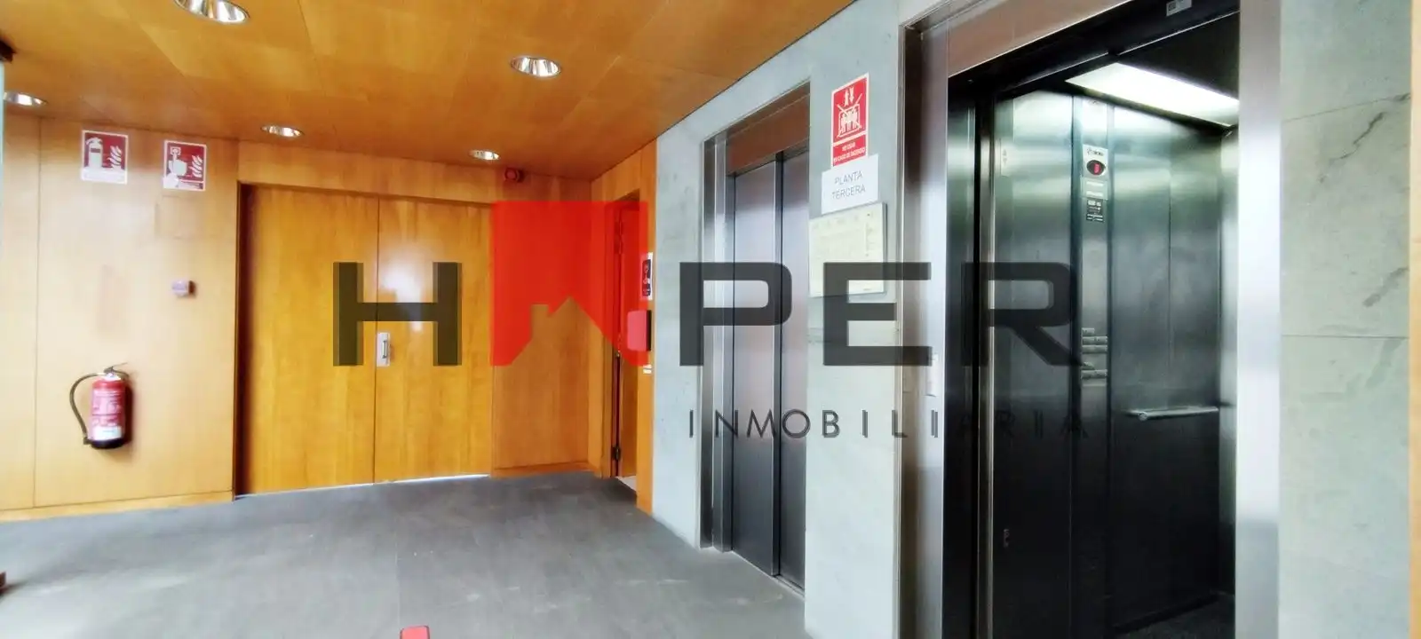 Office space with lift to rent in Baix Llobregat, imagen 8
