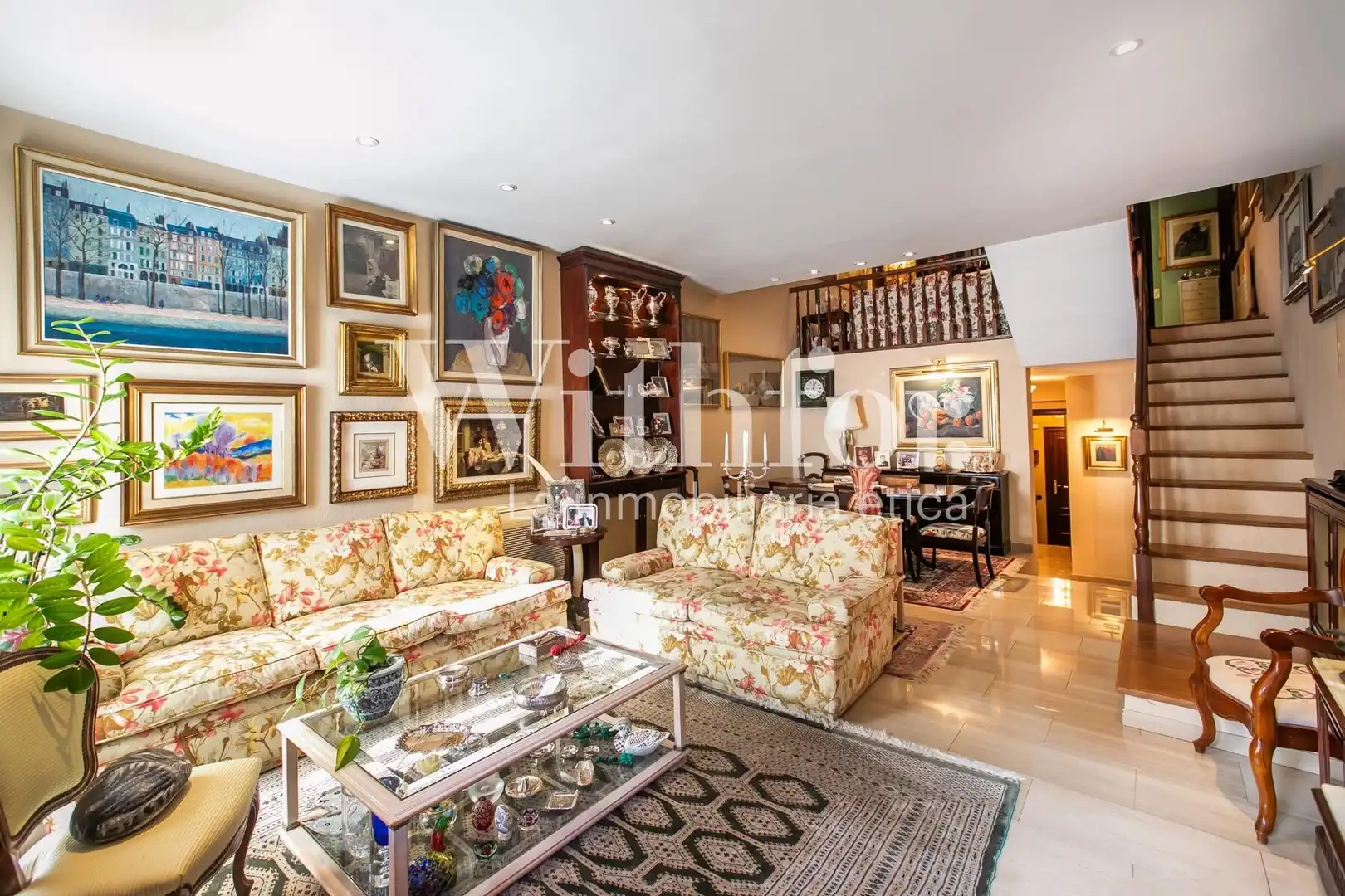 Sala de estar de Casa adosada en venta en Barcelona con Aire acondicionado, Jardín privado y Terraza