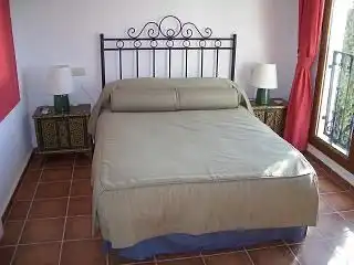 Habitación de Piso de alquiler en Granada con Aire acondicionado, Calefacción y Terraza