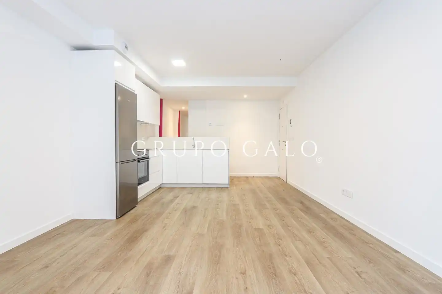 Wohnung zur Miete in Rúa de Bolivia, Plaza España - Corte Inglés
