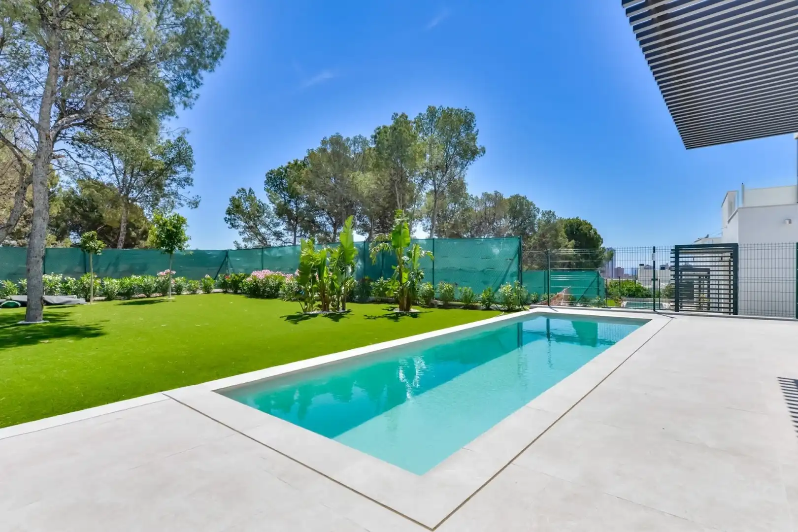 Casa amb piscina en venda a Golf Bahía, imagen 5