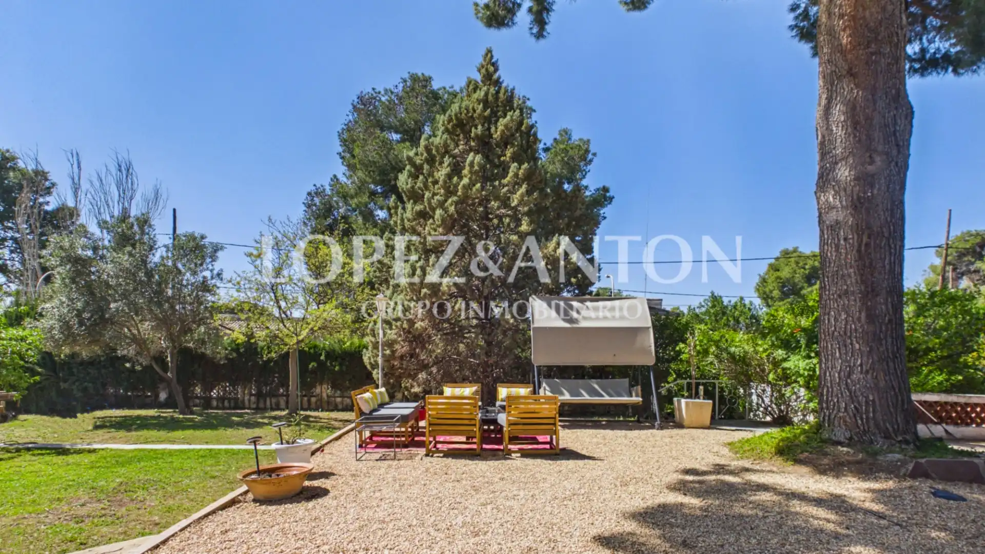 Jardí de Casa o xalet en venda en Paterna amb Aire condicionat, Jardí privat i Terrassa