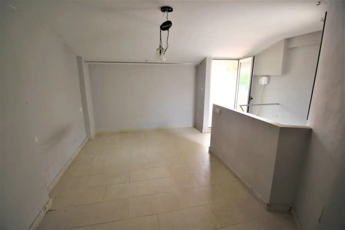Dúplex en venta en Alicante / Alacant con Aire acondicionado, Terraza y Balcón